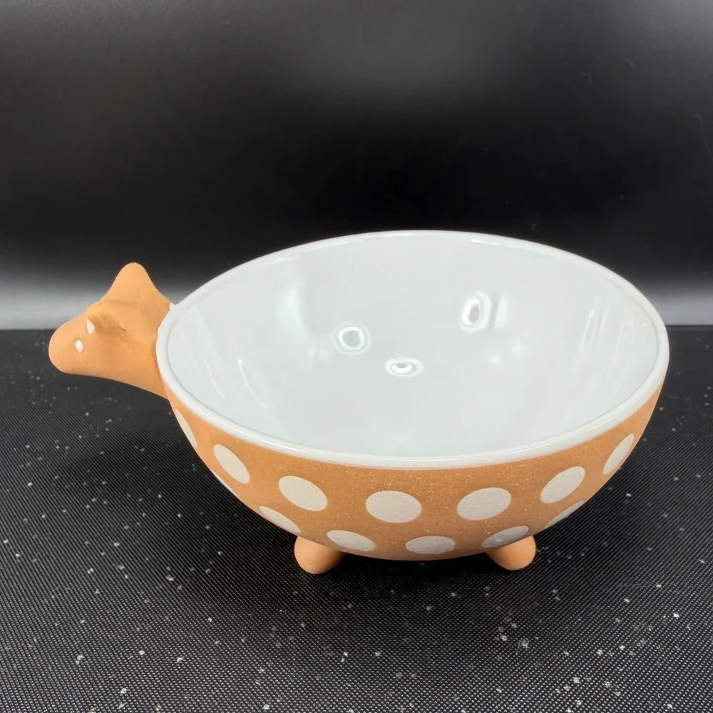 Crate & Barrel Aveza Guacamole Bowl Terracotta Polka Dot Animal Footed Dish Bowl